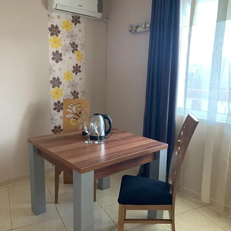Hotel семеен брилянс - Family Brilliance Warna